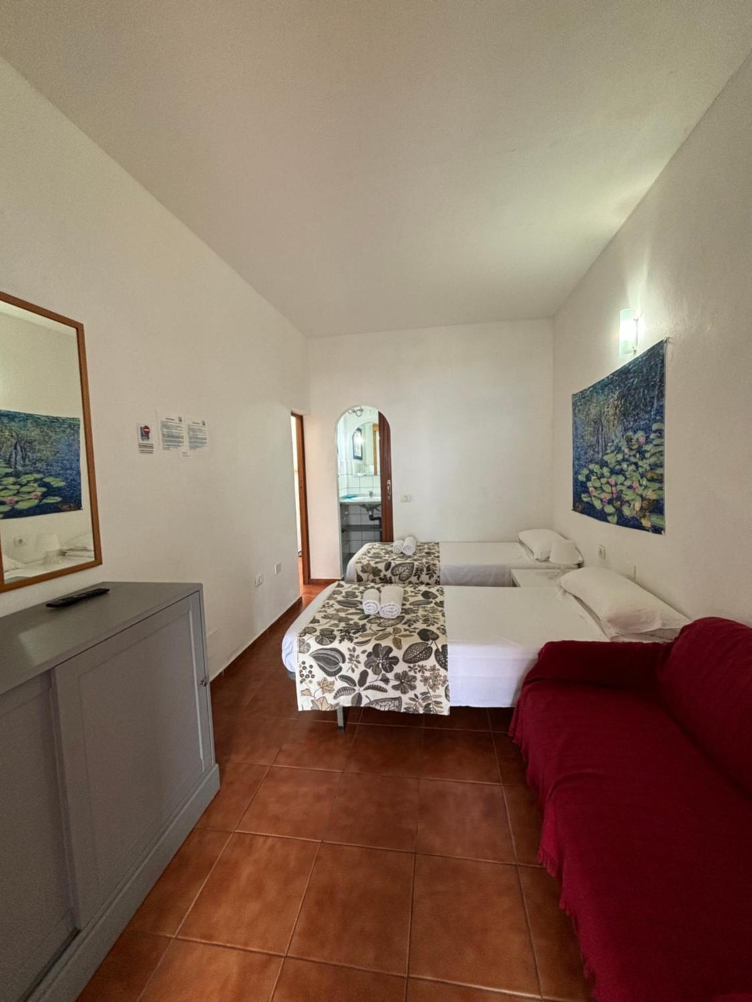Apartamentos Y Habitaciones Villa Marina ลากาเลตา ภายนอก รูปภาพ
