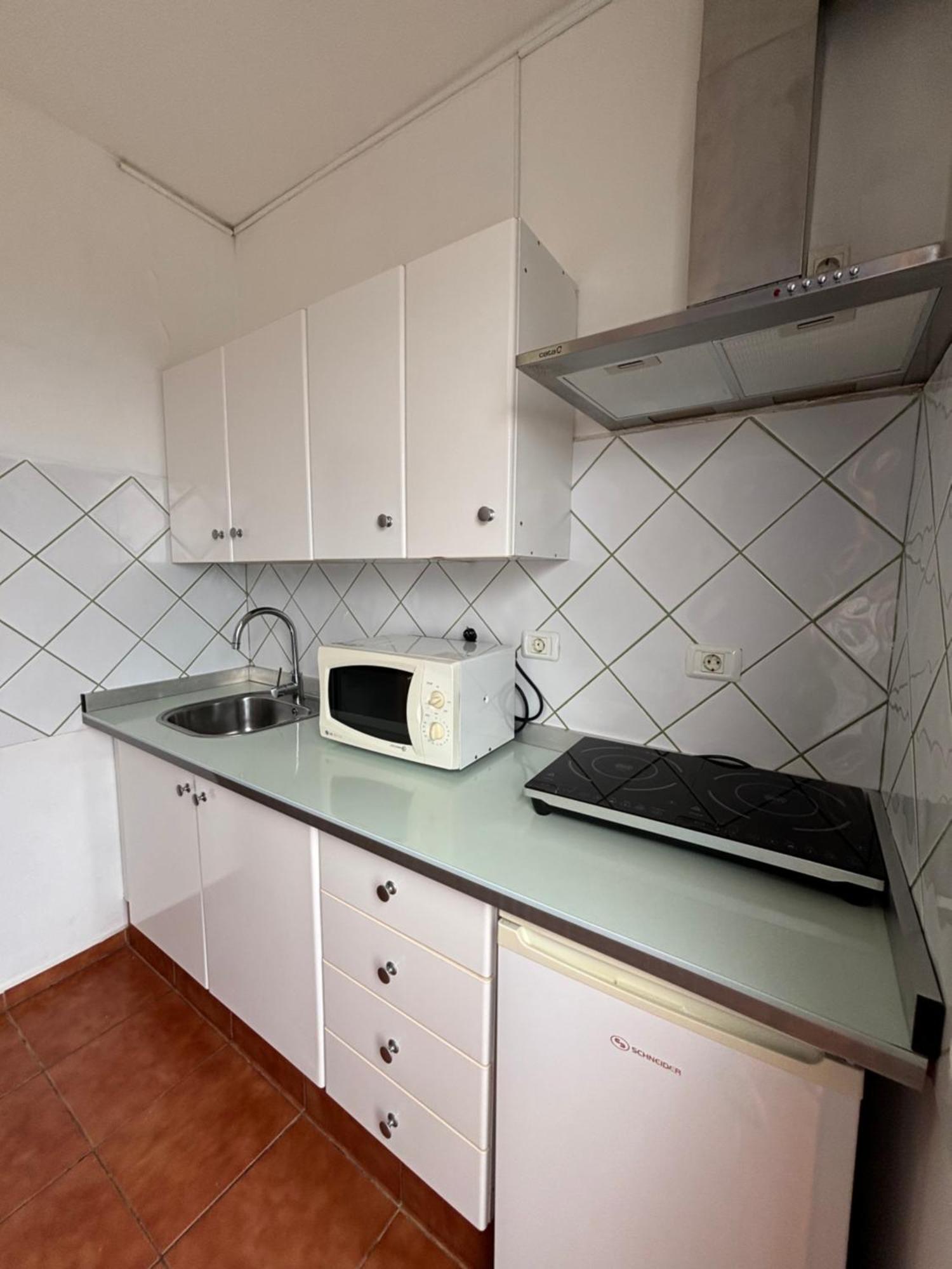 Apartamentos Y Habitaciones Villa Marina ลากาเลตา ภายนอก รูปภาพ