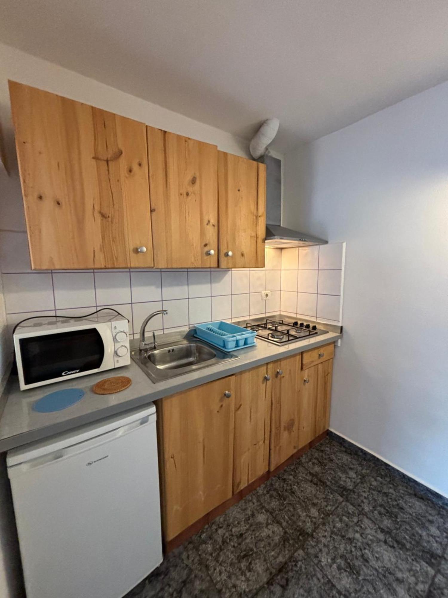 Apartamentos Y Habitaciones Villa Marina ลากาเลตา ภายนอก รูปภาพ